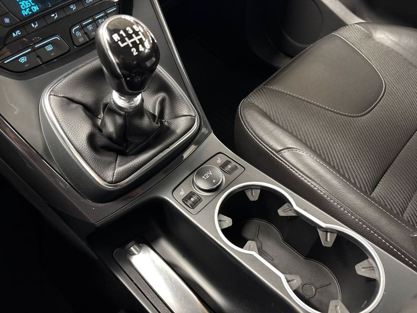 Ford Kuga vaihtoauto
