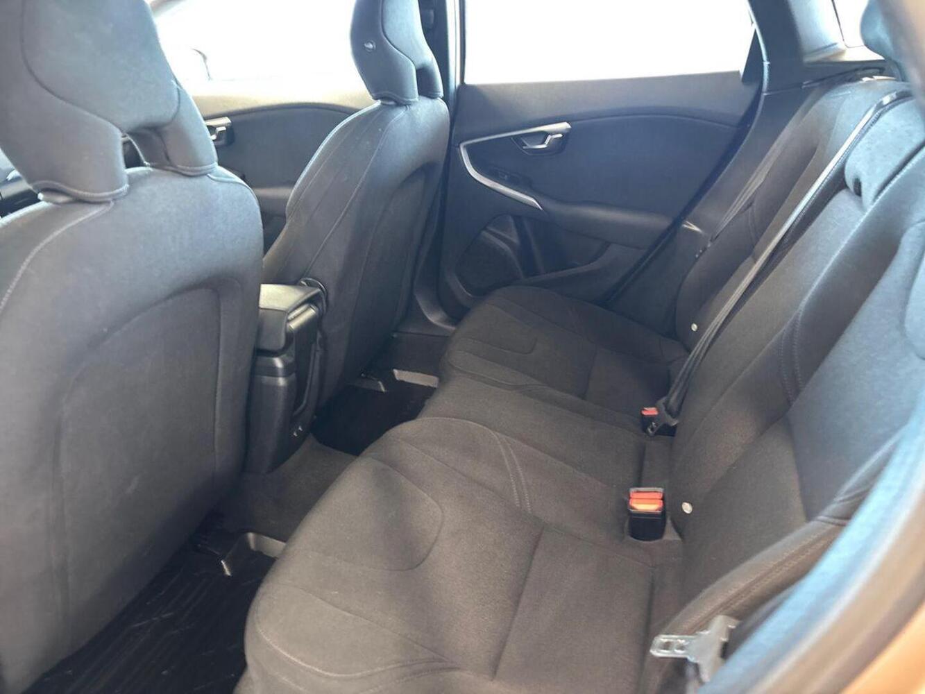 Volvo V40 vaihtoauto