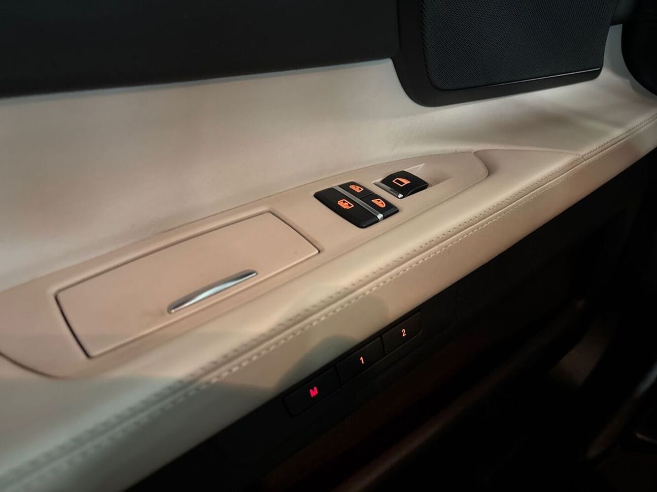 BMW 750 vaihtoauto