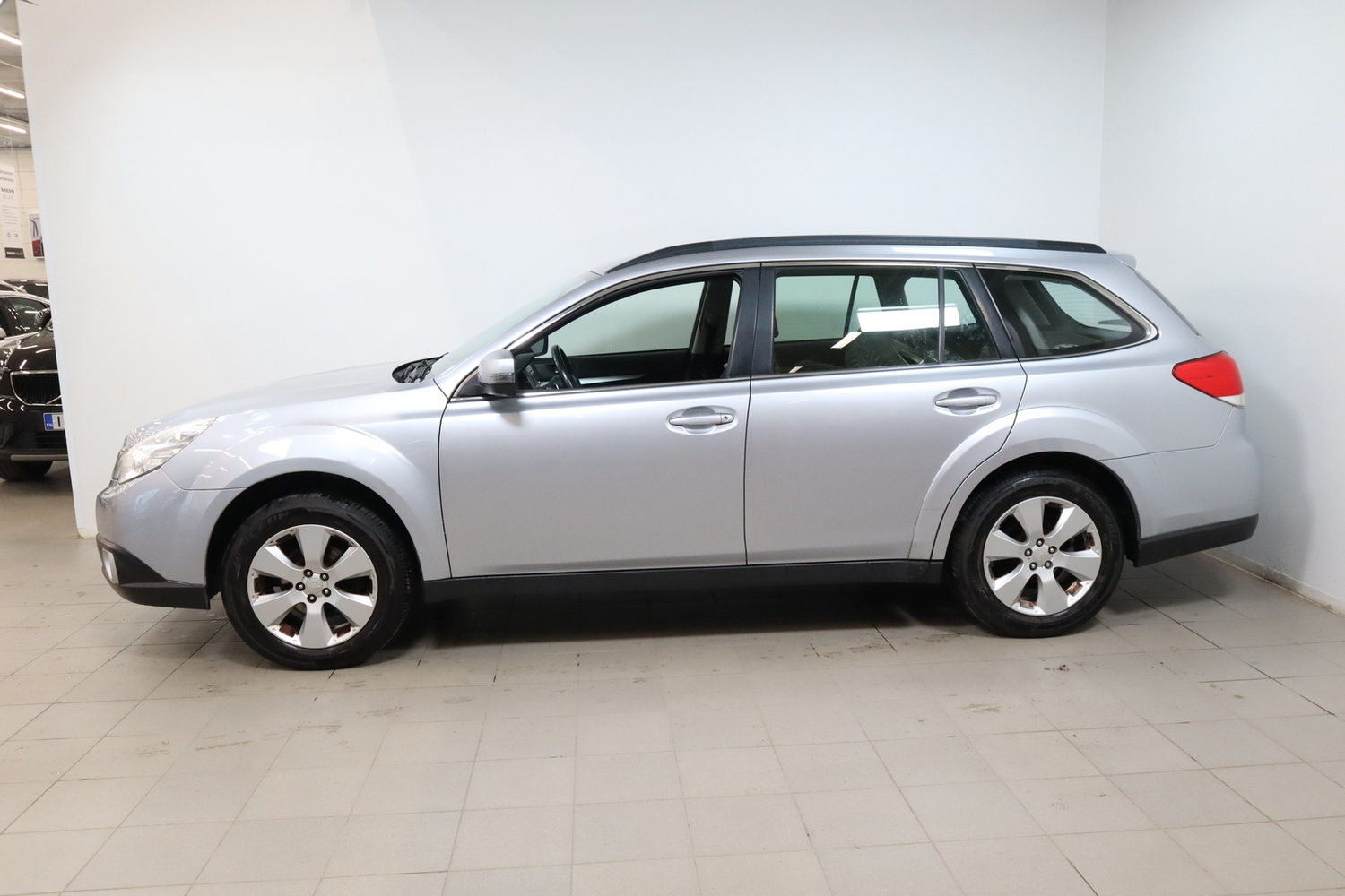 Subaru Legacy vaihtoauto