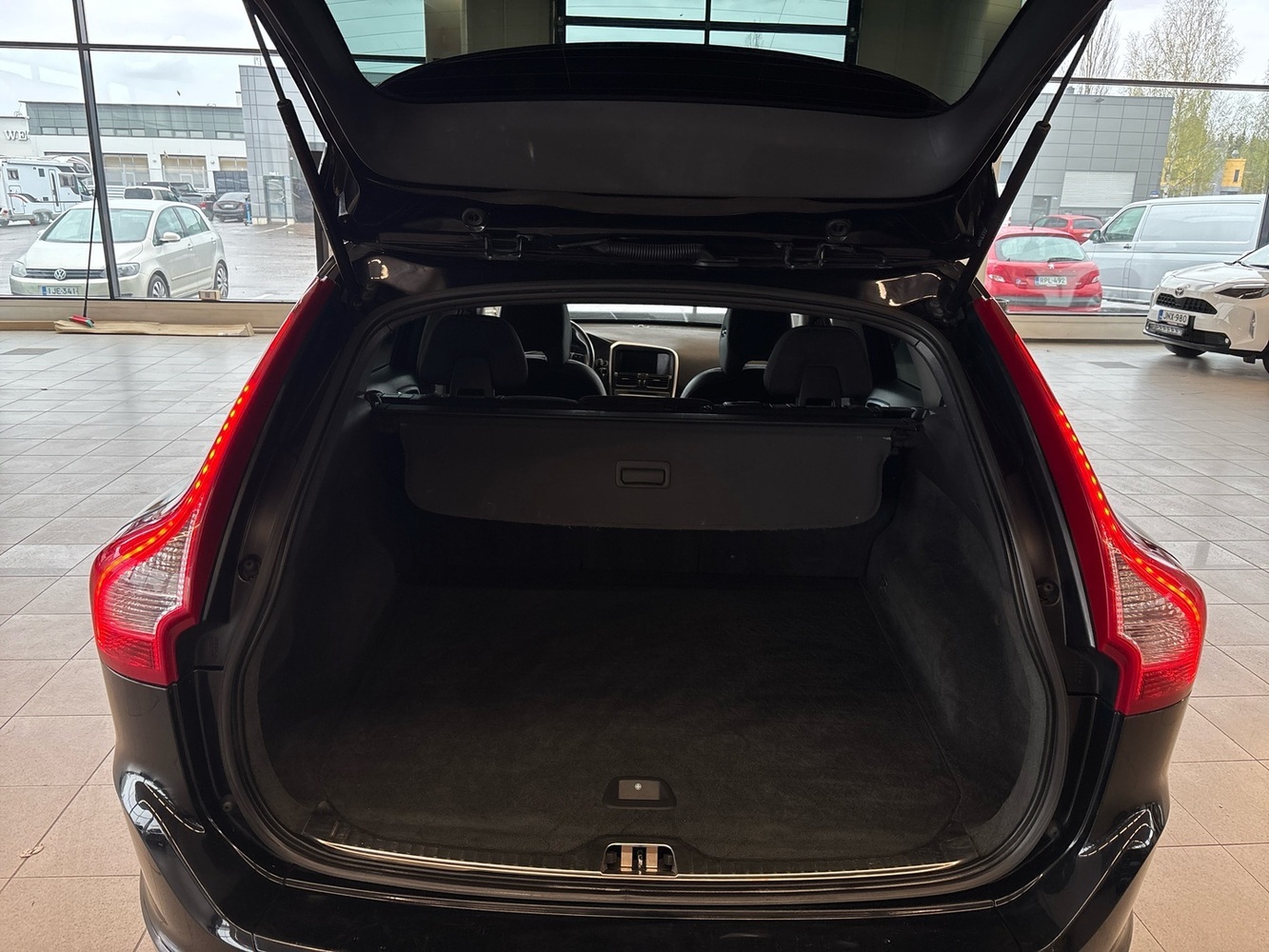 Volvo XC60 vaihtoauto