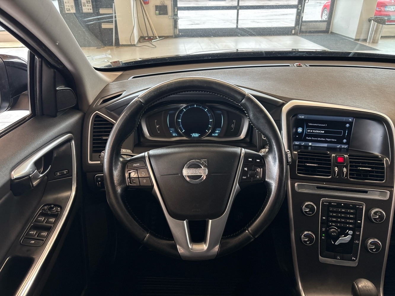 Volvo XC60 vaihtoauto