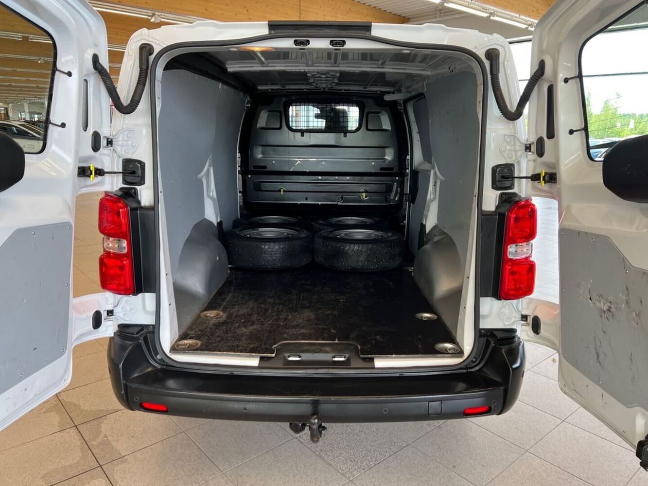 Toyota Proace vaihtoauto