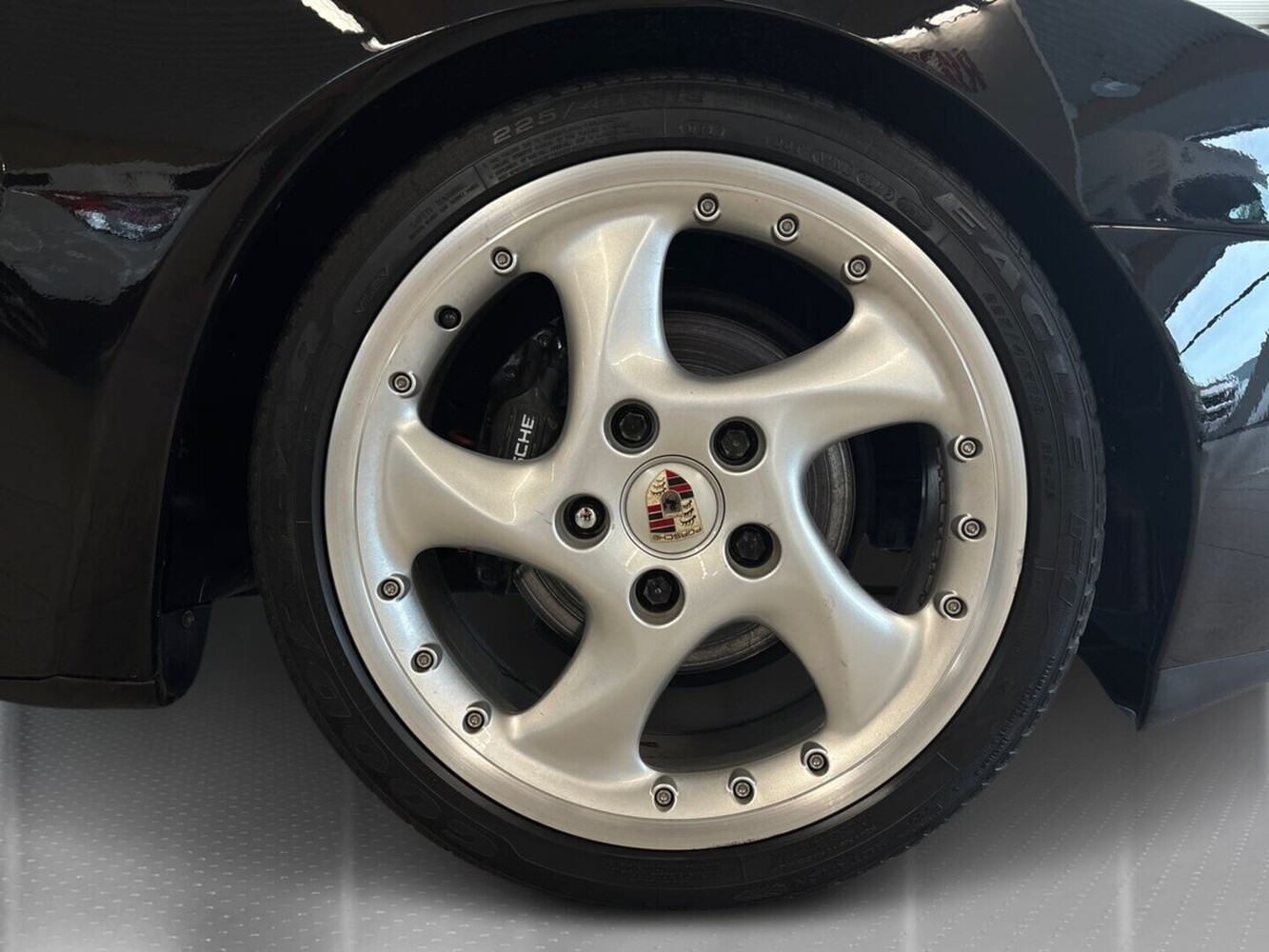 Porsche 944 vaihtoauto