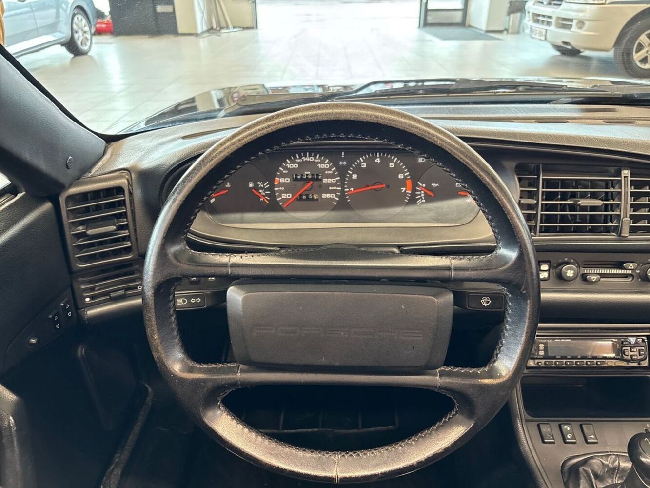 Porsche 944 vaihtoauto