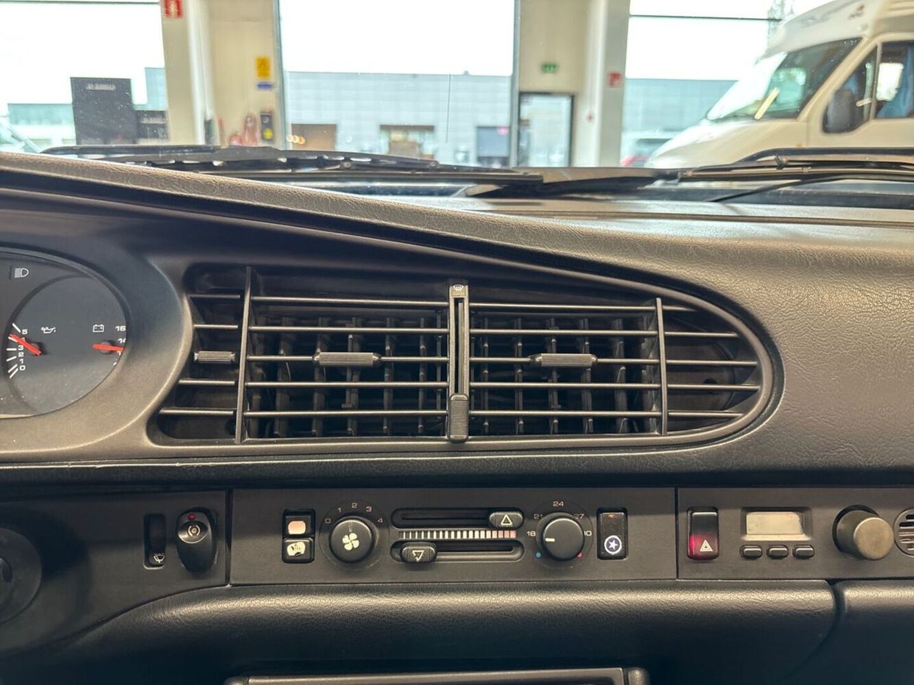 Porsche 944 vaihtoauto