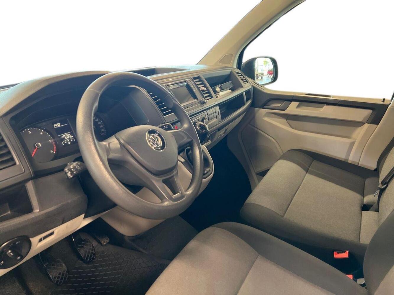 Volkswagen Transporter vaihtoauto