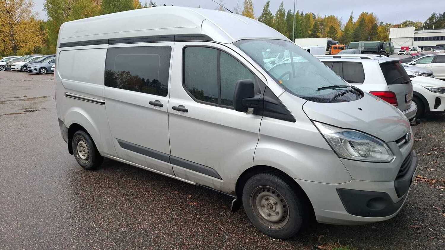 Ford Transit Custom vaihtoauto