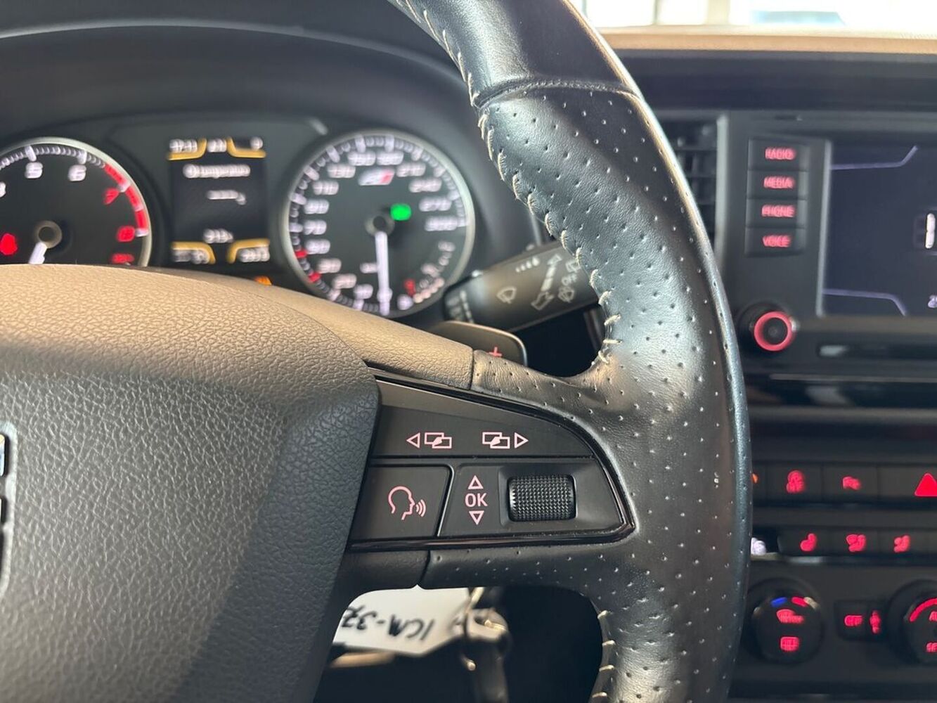 SEAT Leon ST vaihtoauto