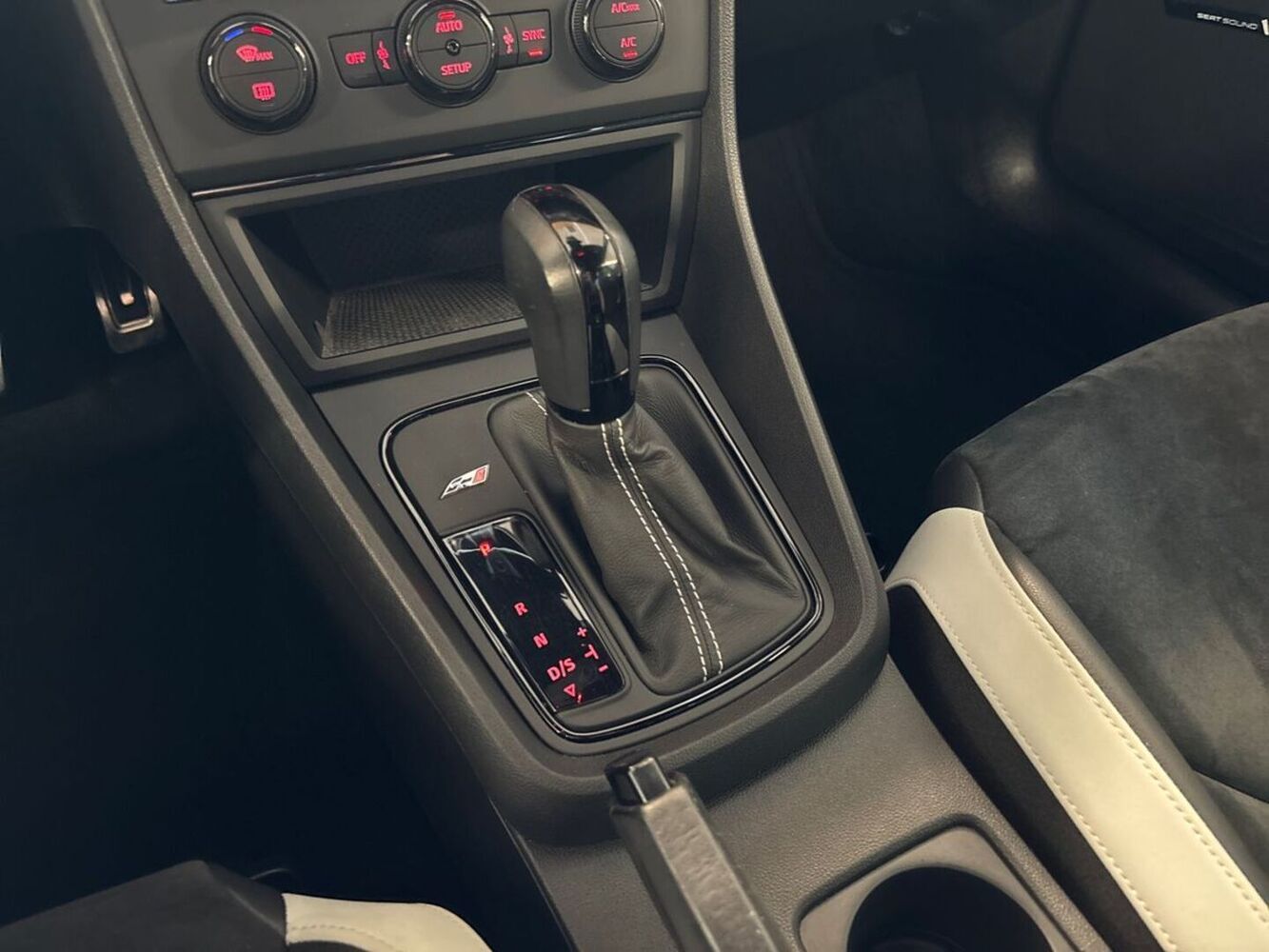 SEAT Leon ST vaihtoauto