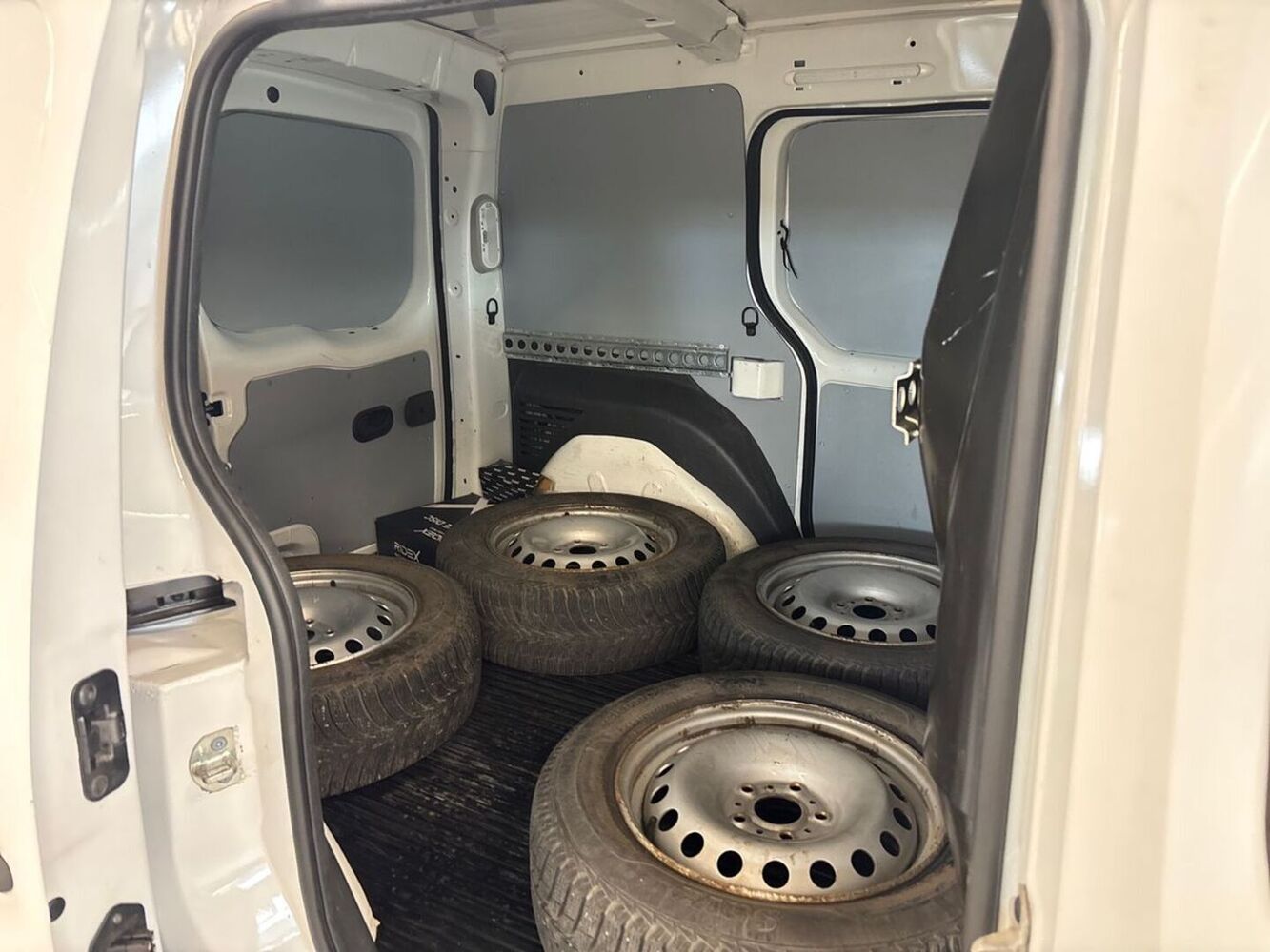 Renault Kangoo vaihtoauto