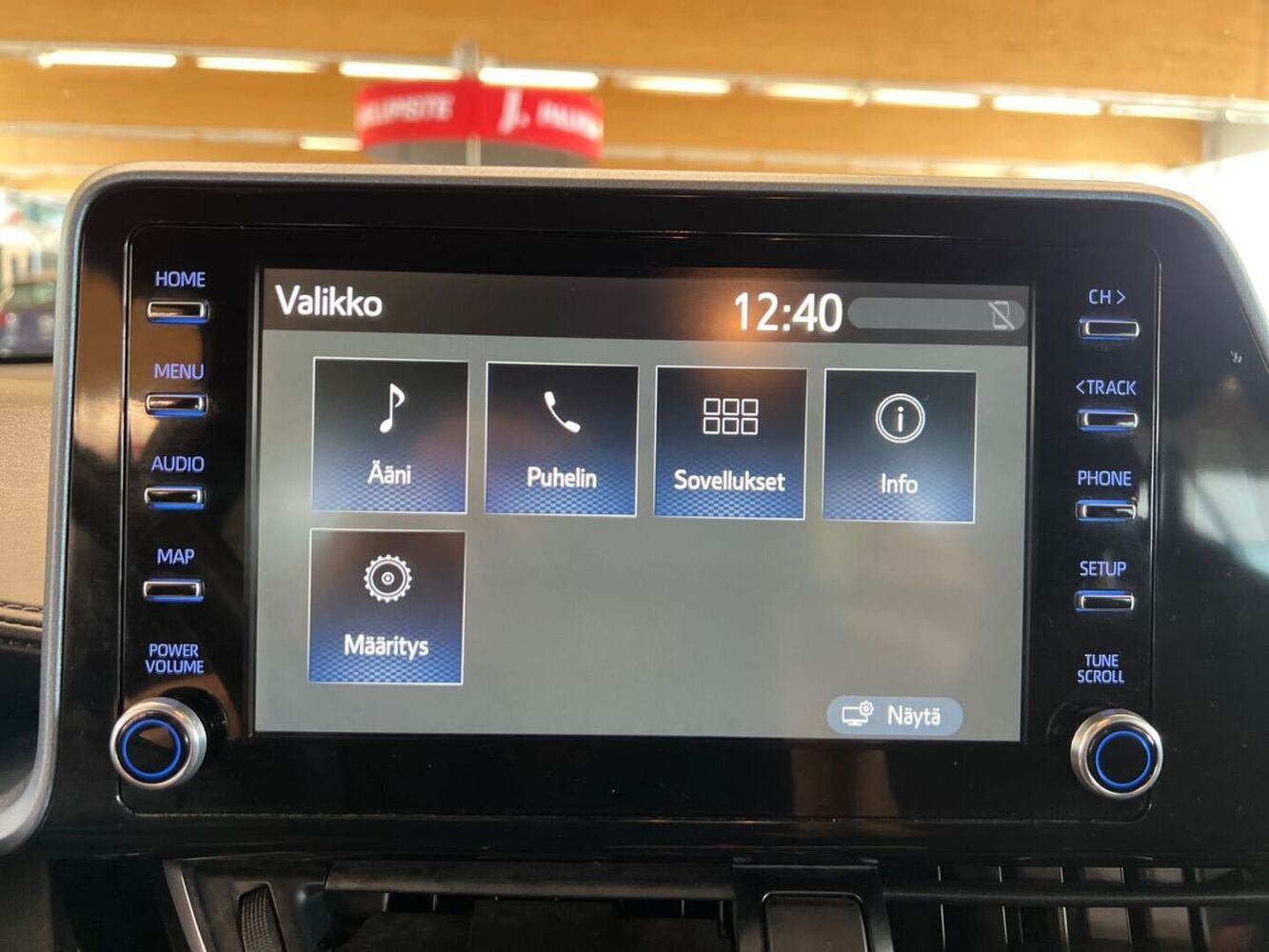 Toyota C-HR vaihtoauto