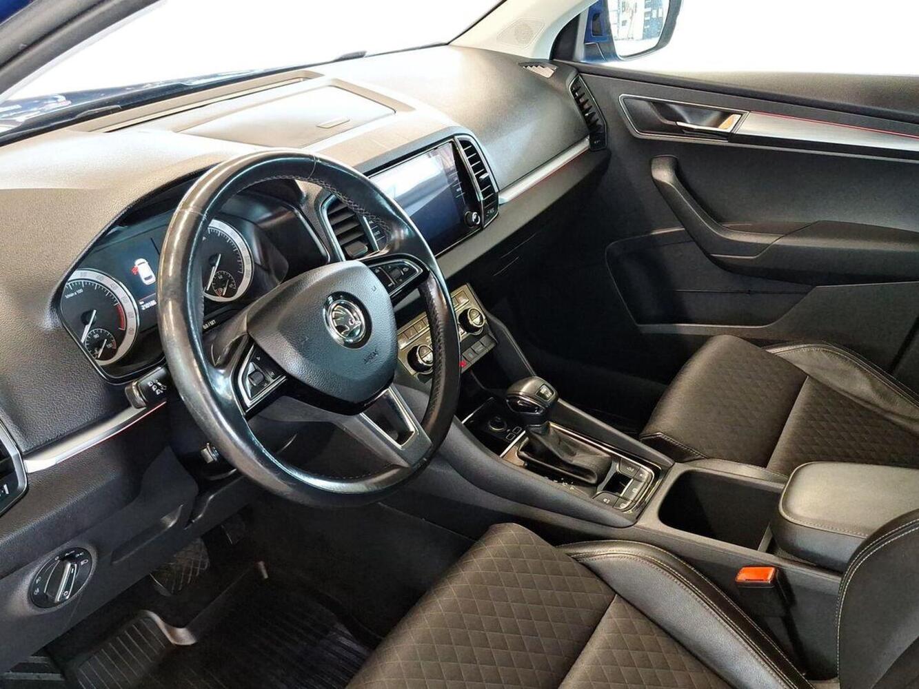 Skoda Karoq vaihtoauto