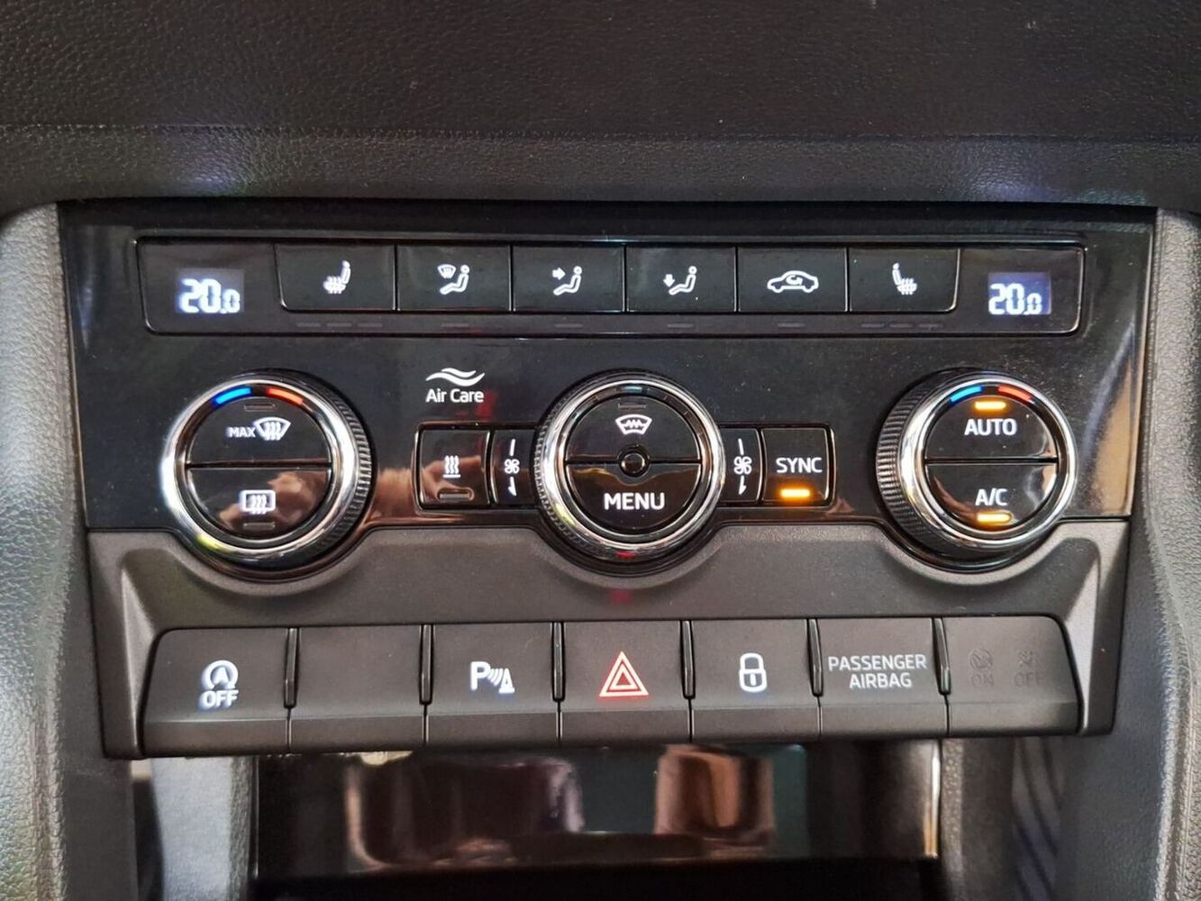 Skoda Karoq vaihtoauto