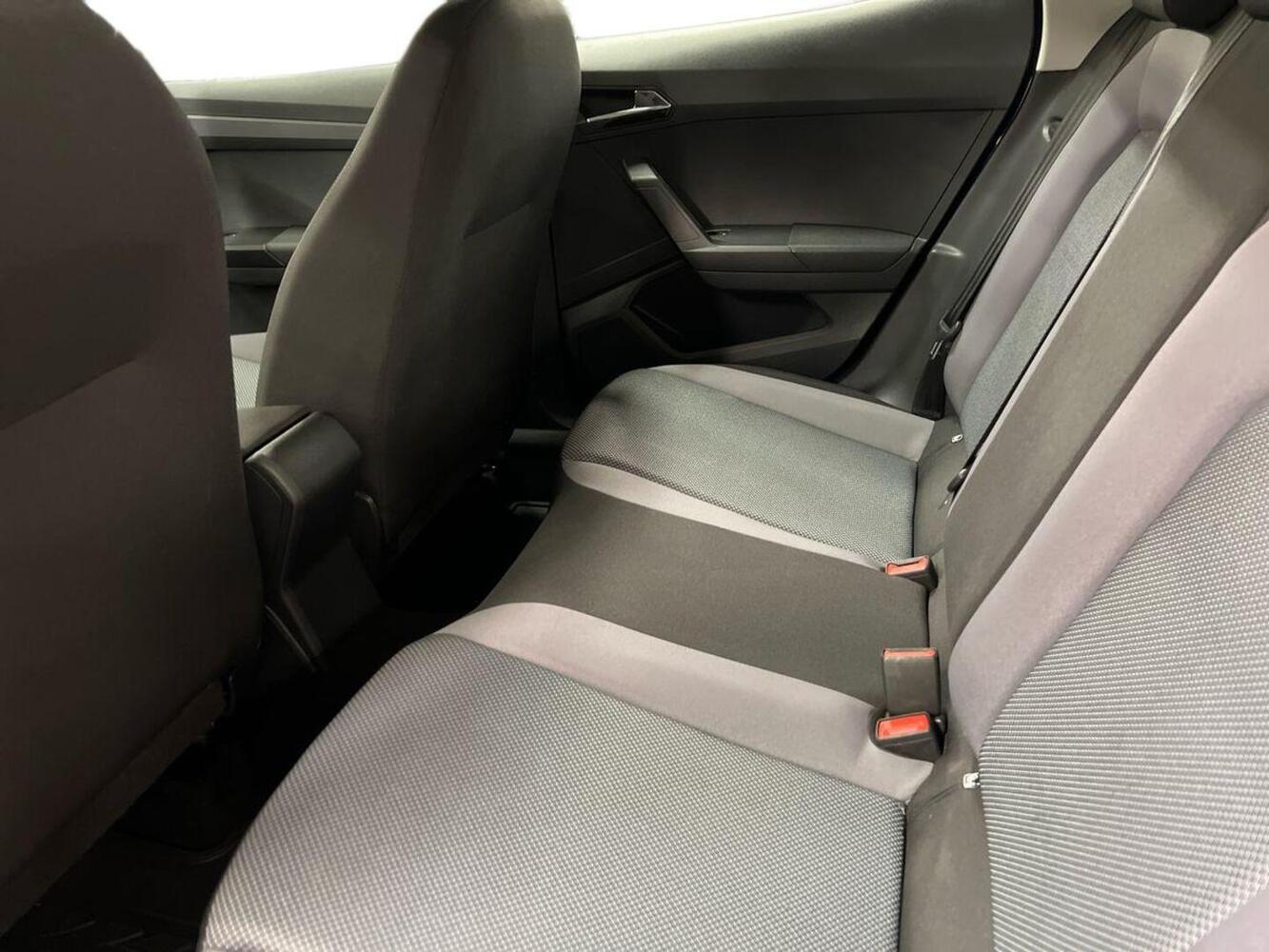 SEAT Arona vaihtoauto