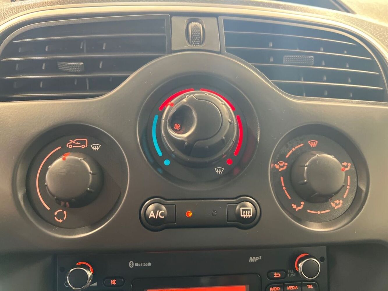 Renault Kangoo vaihtoauto