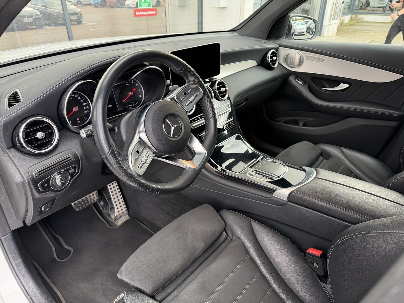 Mercedes-Benz GLC vaihtoauto