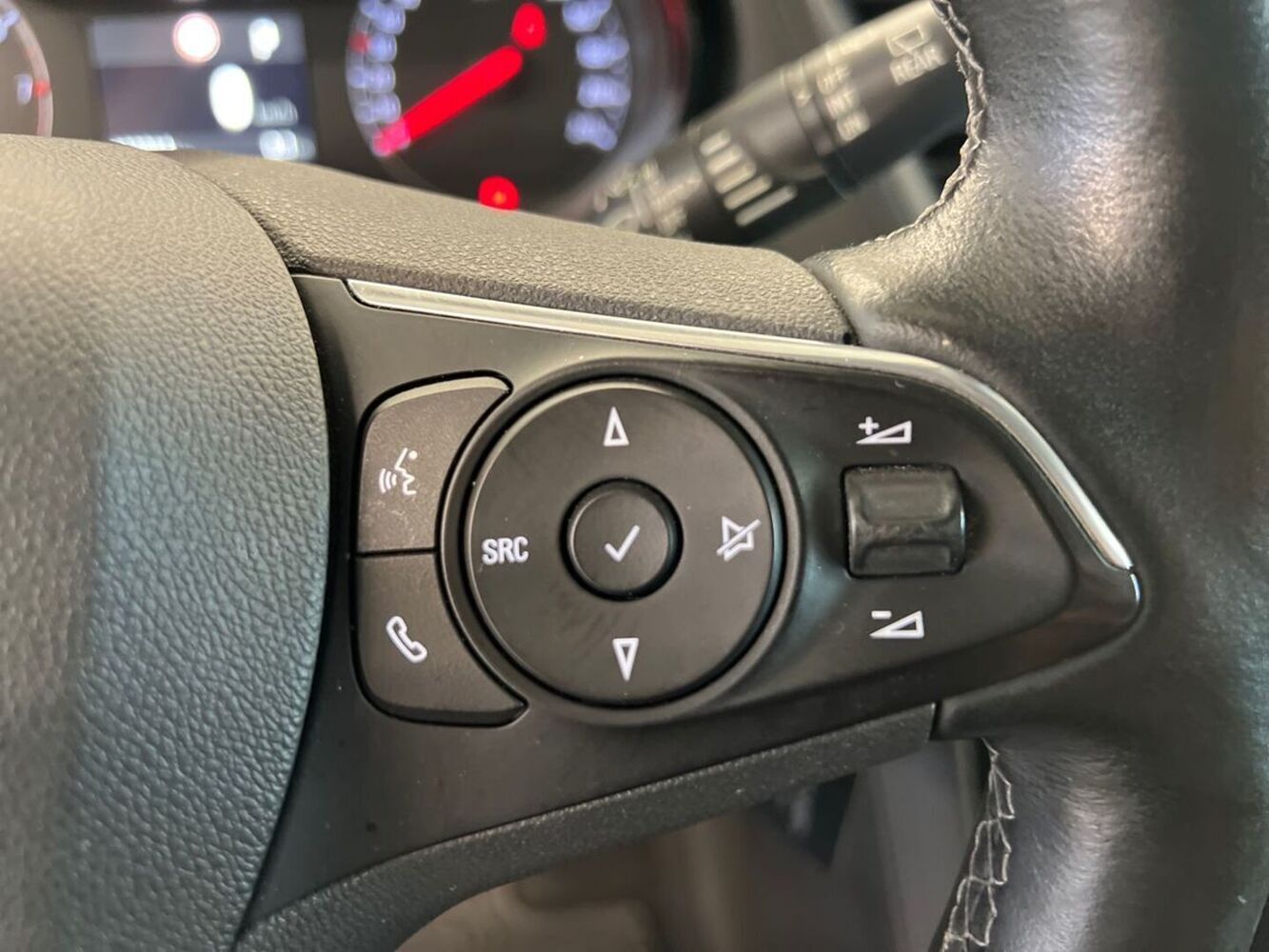 Opel Grandland X vaihtoauto