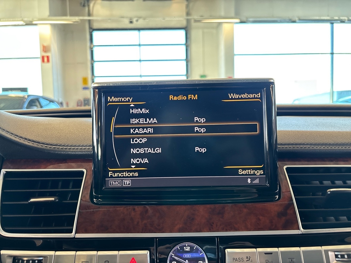 Audi A8 vaihtoauto