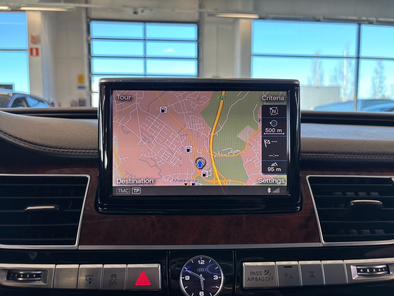 Audi A8 vaihtoauto