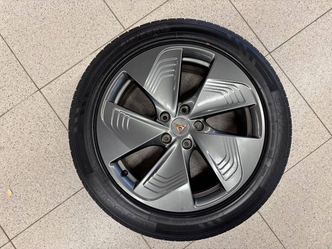 Cupra Born vaihtoauto