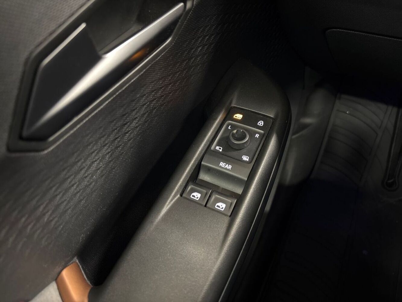 Cupra Born vaihtoauto