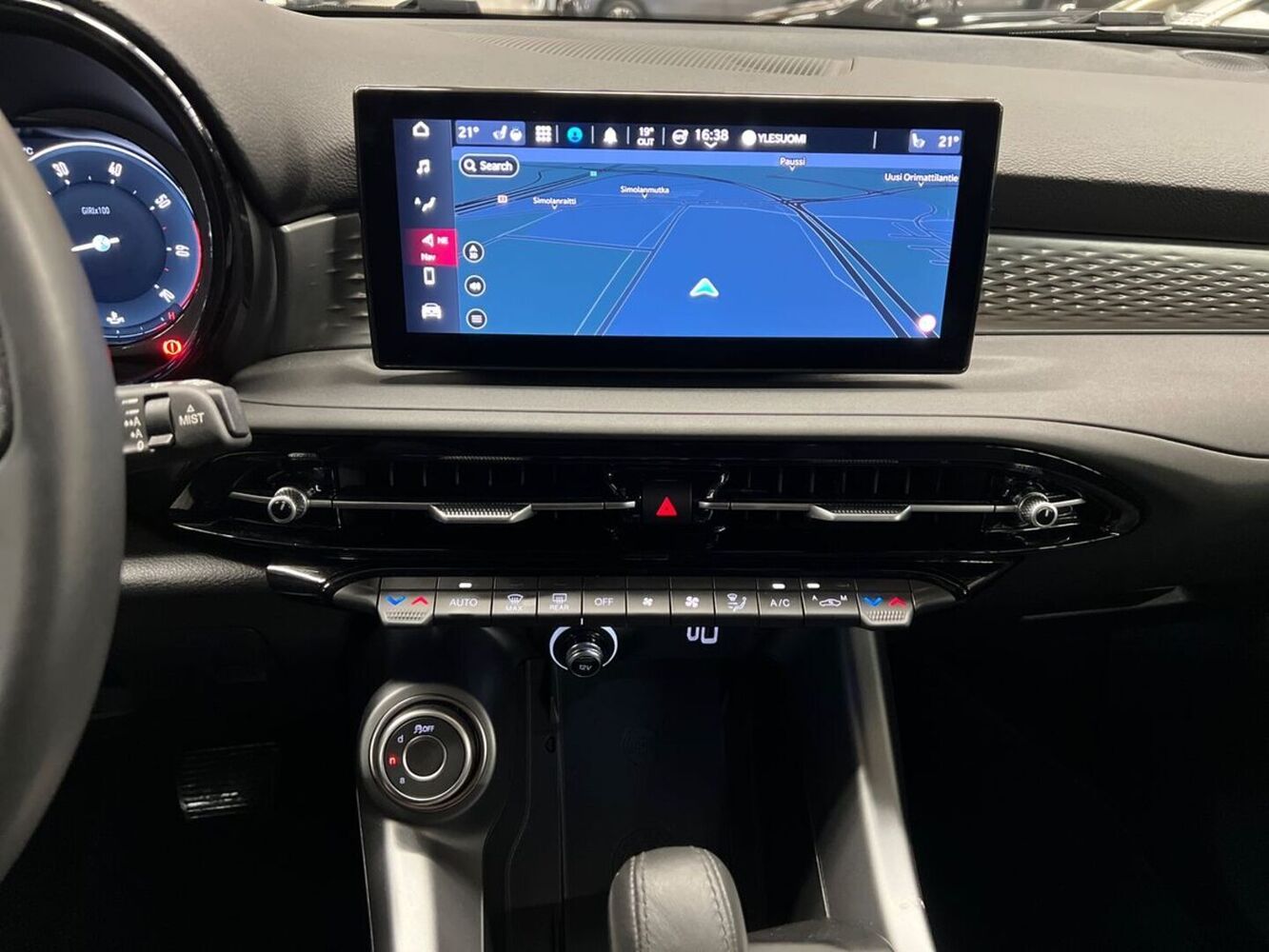Alfa Romeo Tonale vaihtoauto