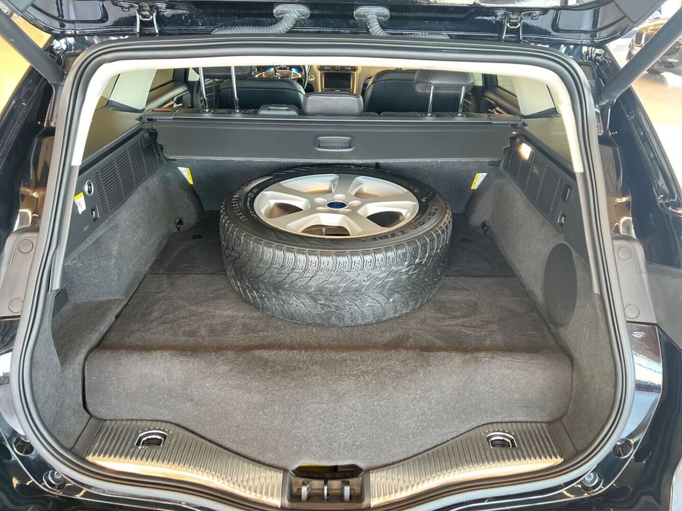 Ford Mondeo vaihtoauto