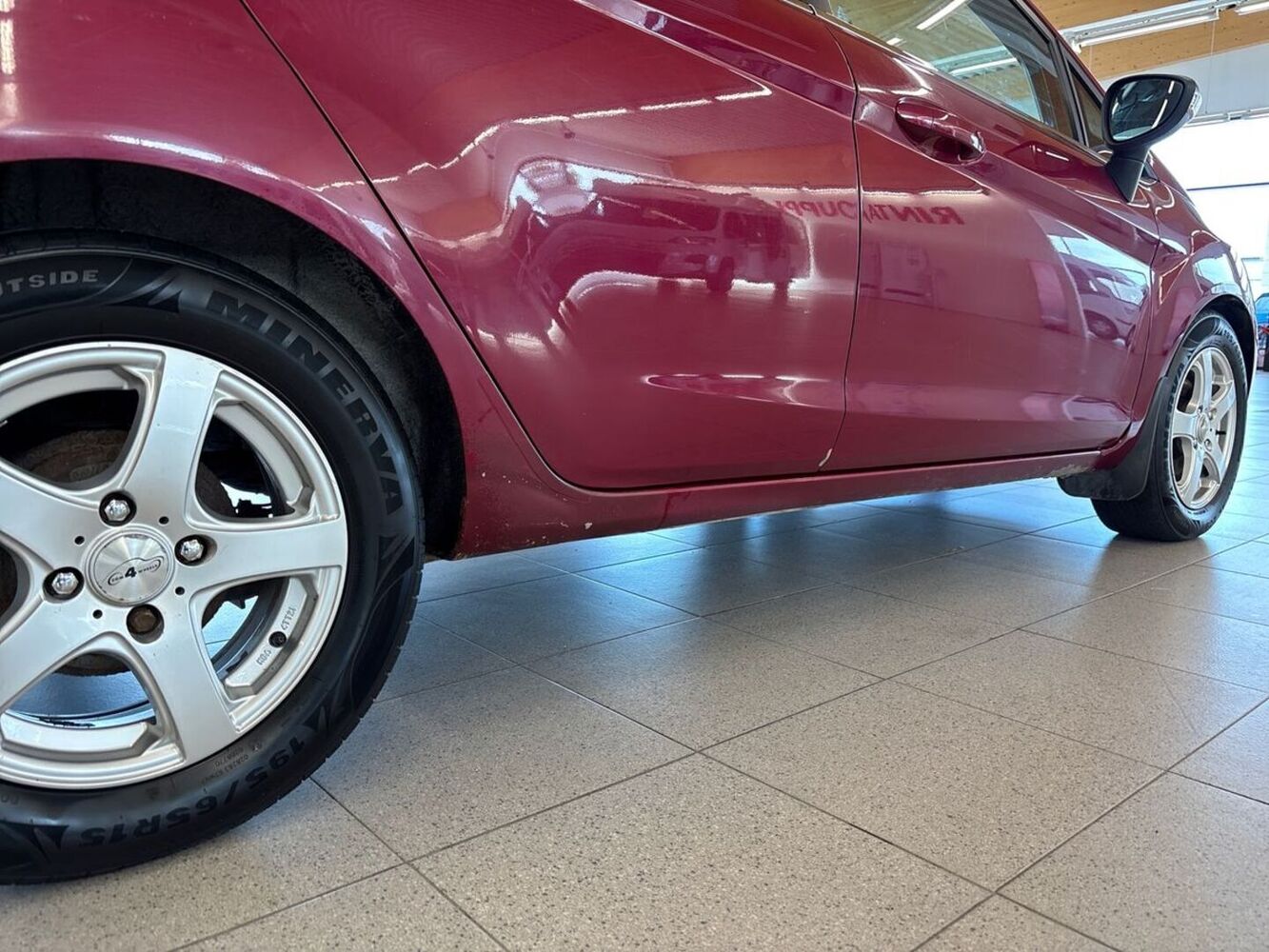 Ford Fiesta vaihtoauto