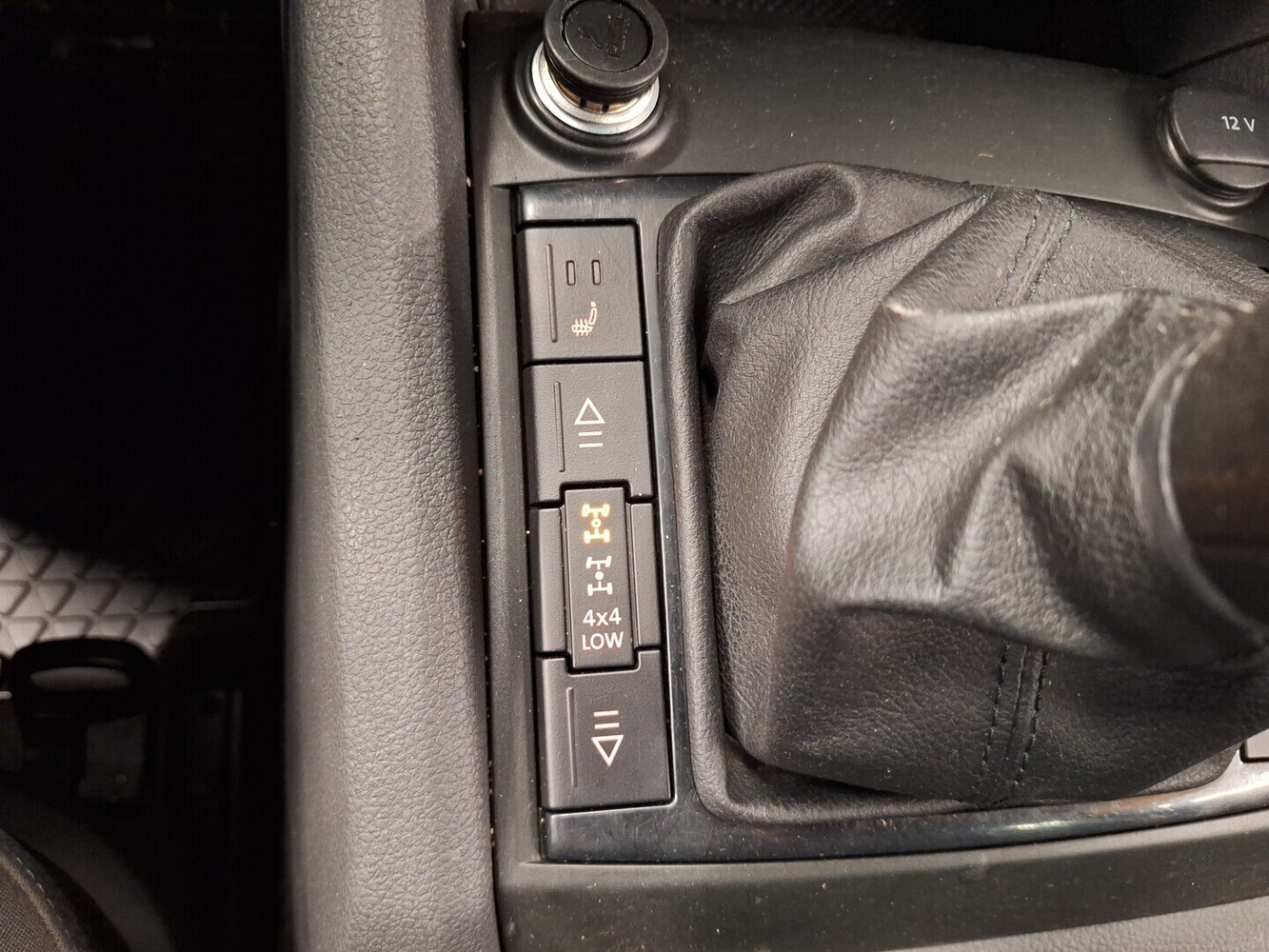 Volkswagen Amarok vaihtoauto