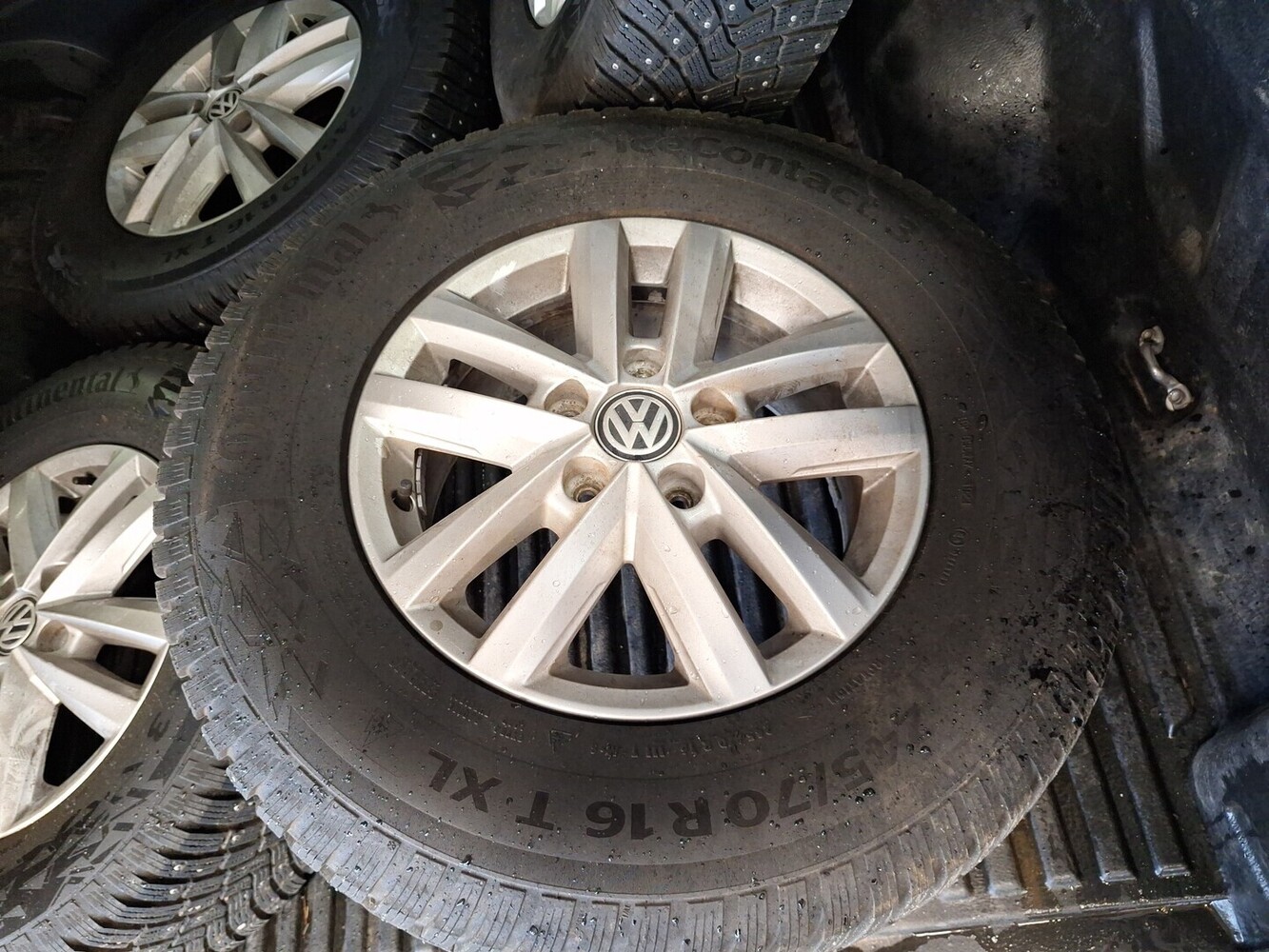 Volkswagen Amarok vaihtoauto
