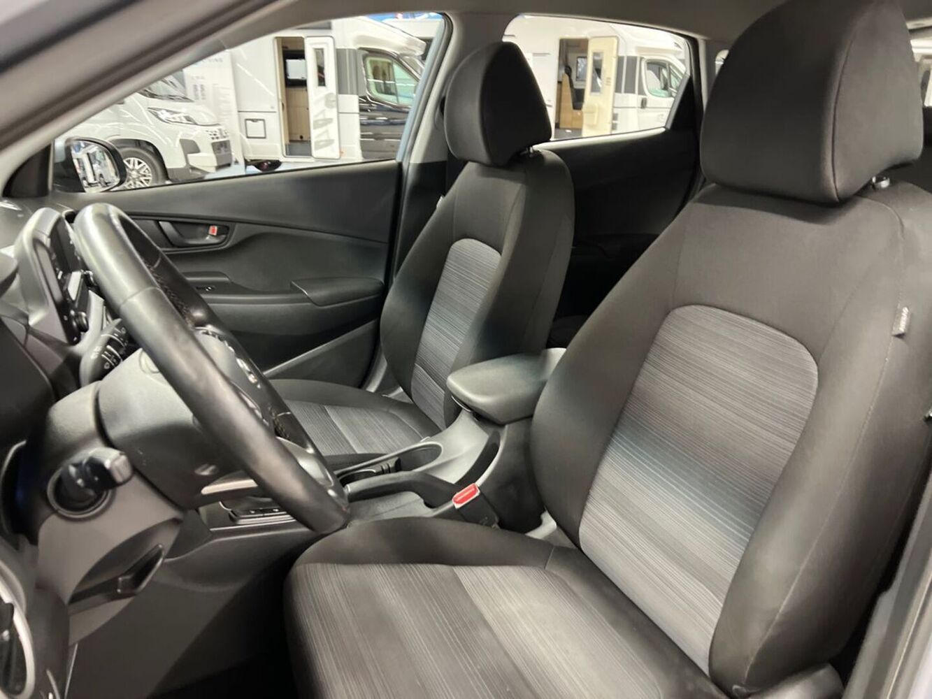 Hyundai Kona vaihtoauto