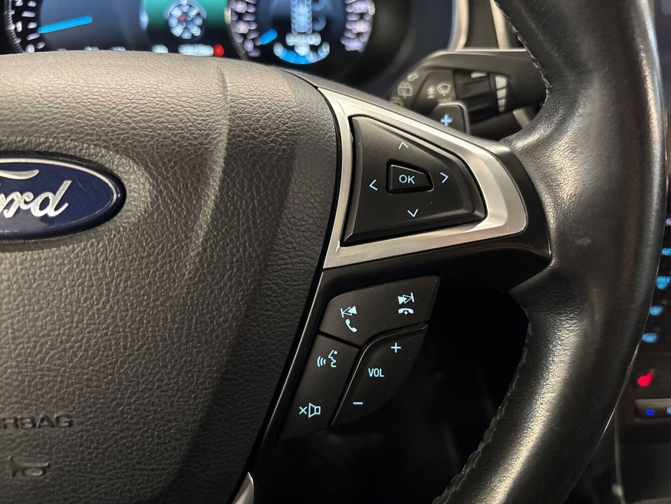 Ford S-MAX vaihtoauto
