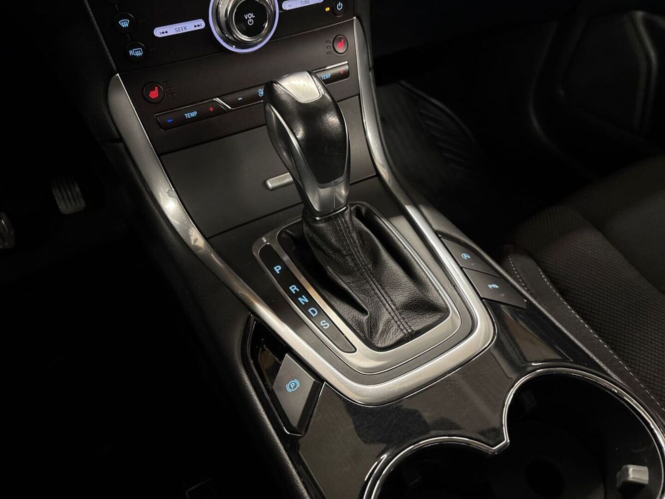 Ford S-MAX vaihtoauto