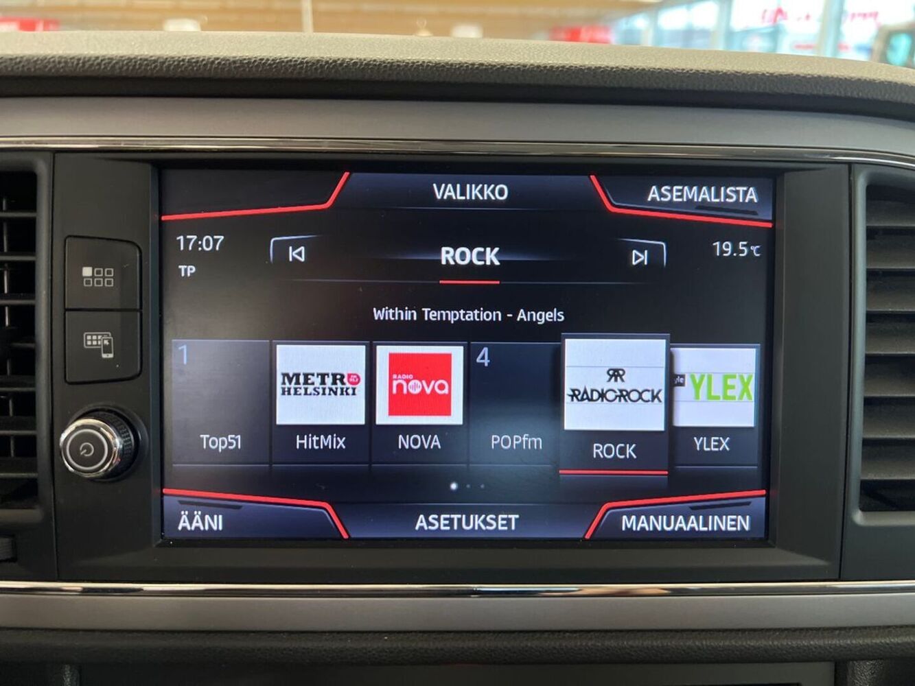 SEAT Leon vaihtoauto