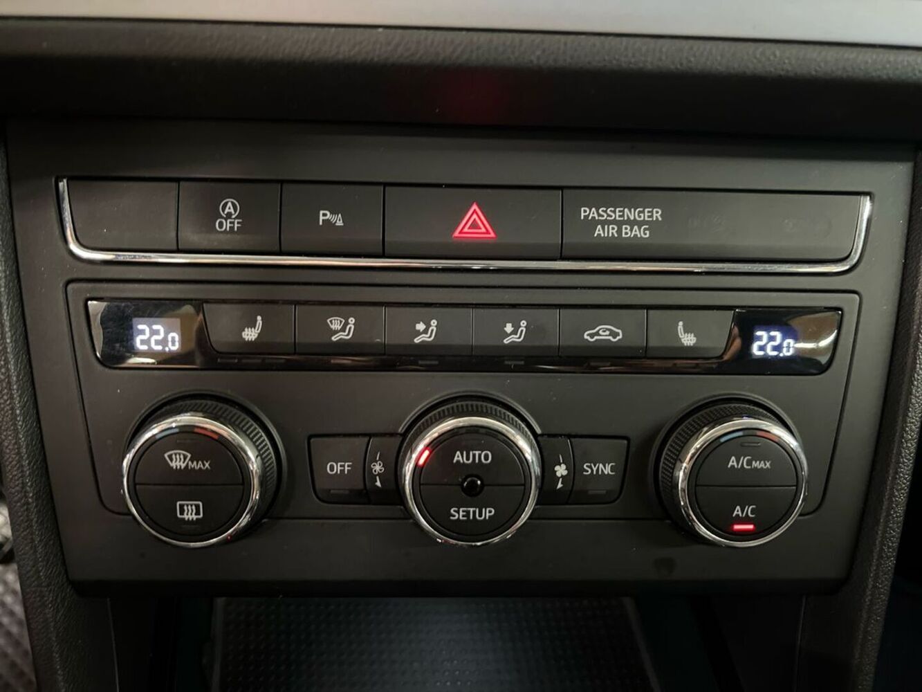 SEAT Leon vaihtoauto