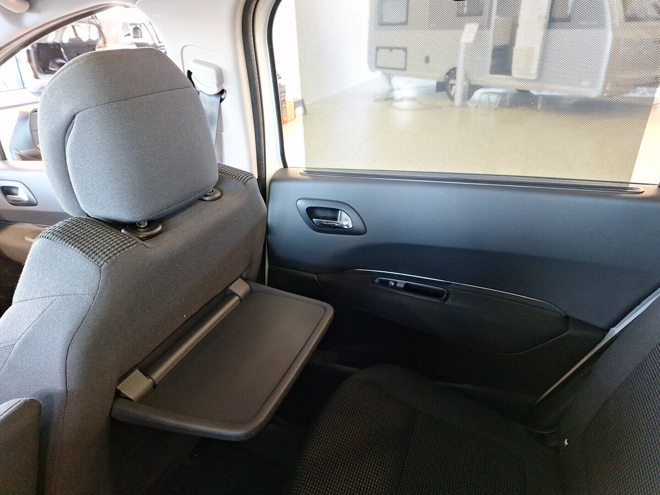 Peugeot 5008 vaihtoauto