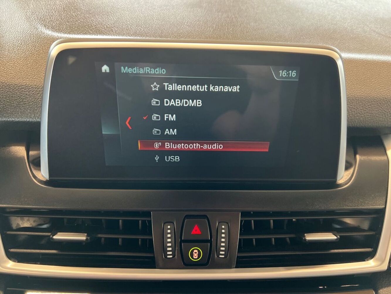 BMW 218 vaihtoauto
