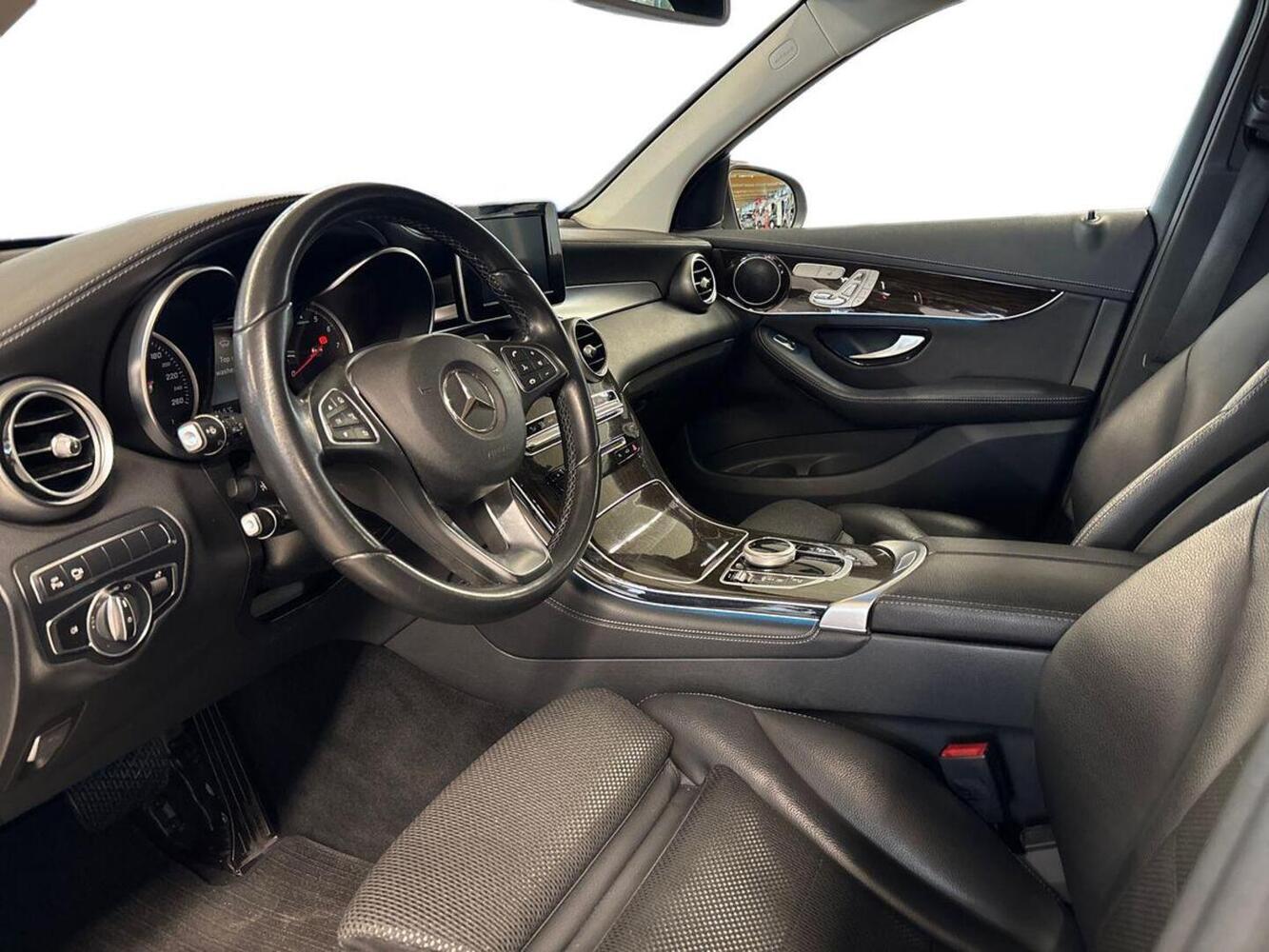 Mercedes-Benz GLC vaihtoauto