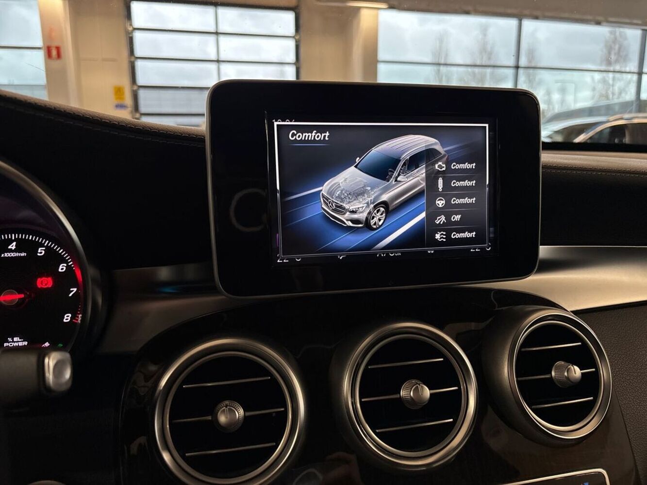 Mercedes-Benz GLC vaihtoauto