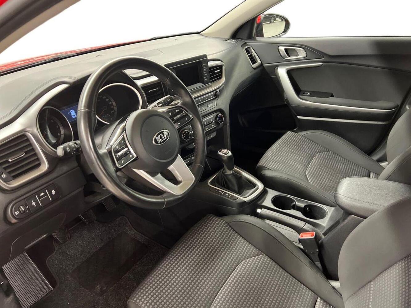 Kia Ceed vaihtoauto