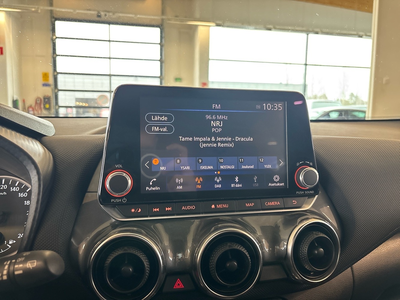 Nissan Juke vaihtoauto