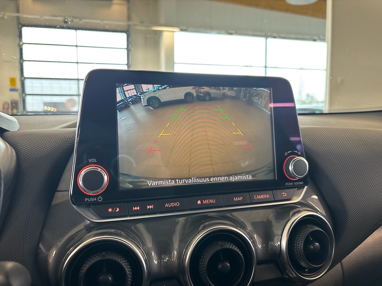 Nissan Juke vaihtoauto