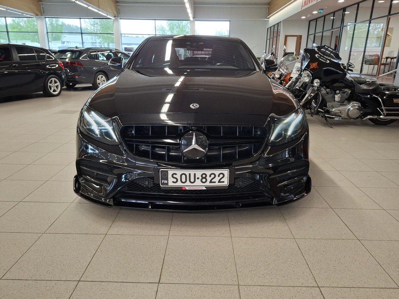Mercedes-Benz E vaihtoauto