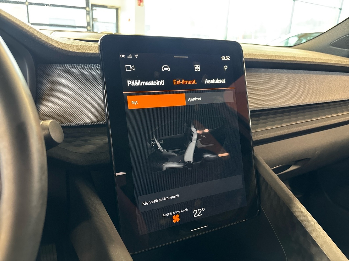 Polestar 2 vaihtoauto
