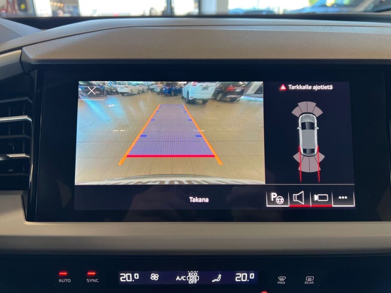 Audi Q4 e-tron vaihtoauto