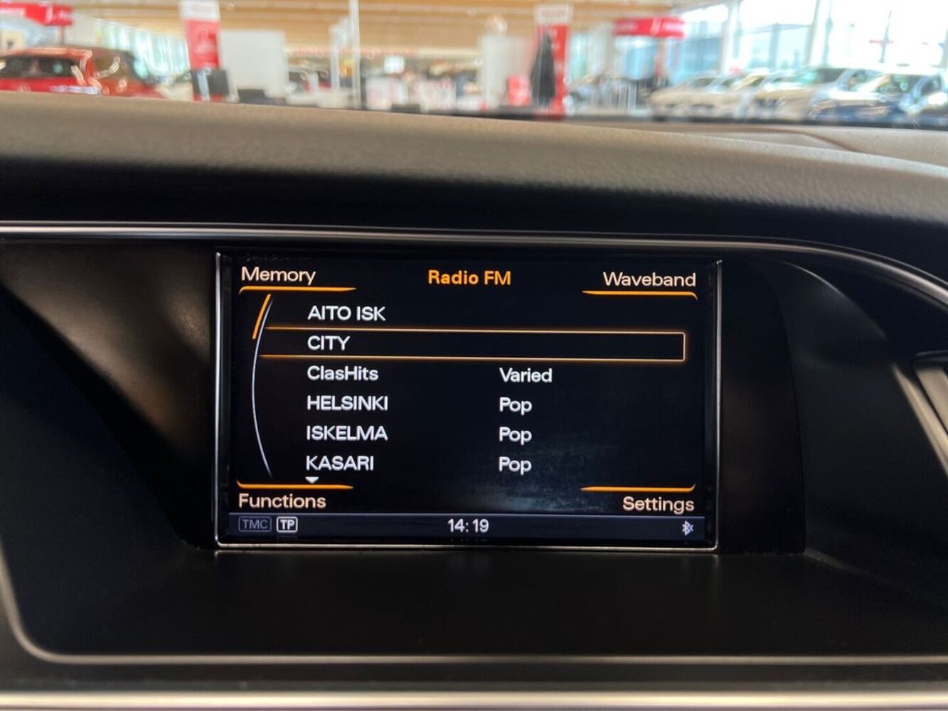 Audi A4 vaihtoauto