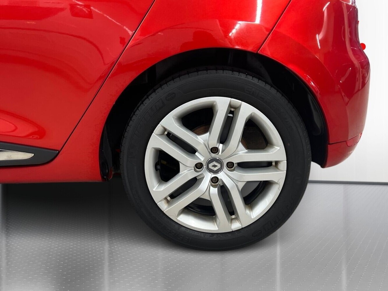 Renault Clio vaihtoauto
