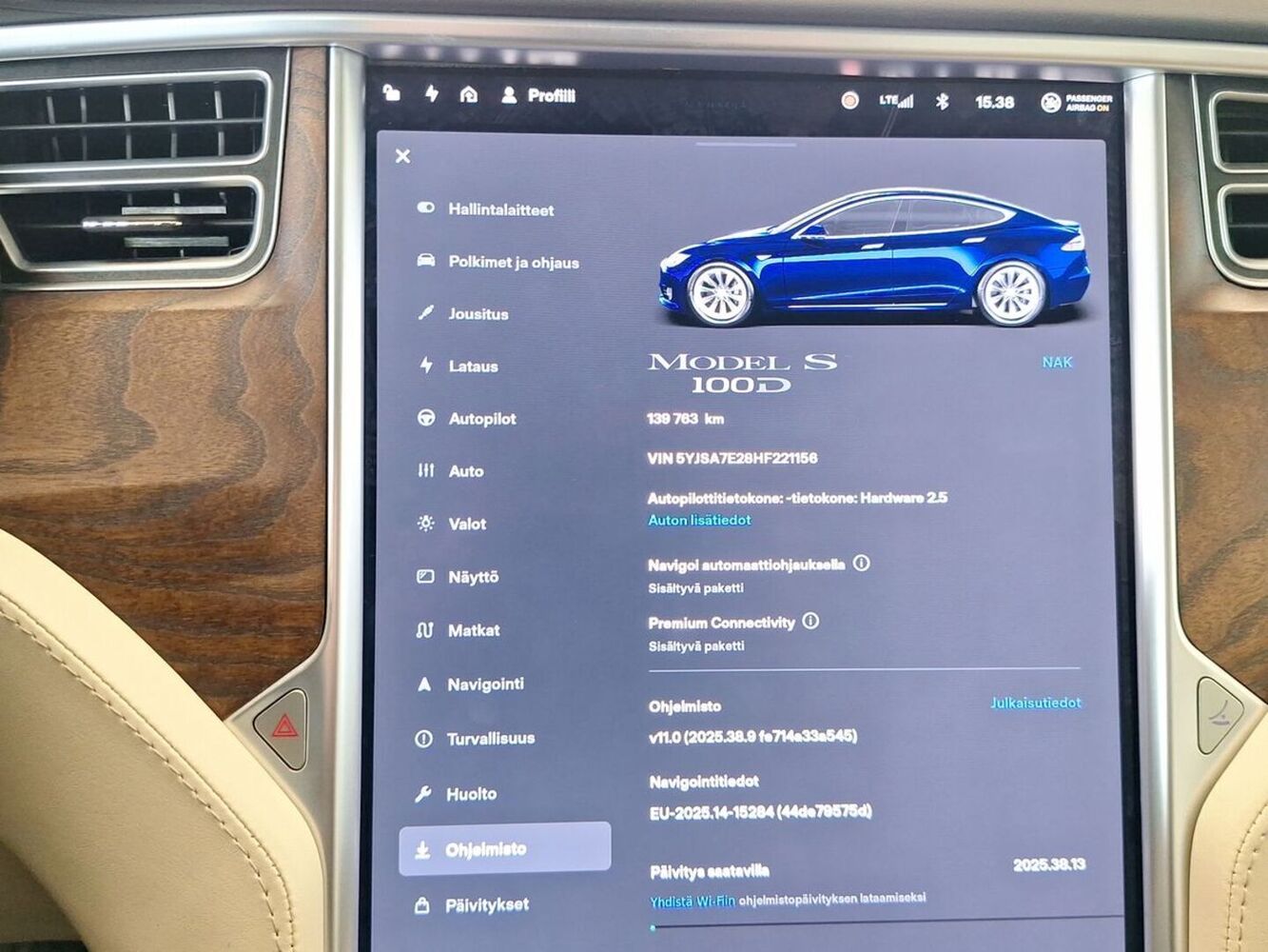 Tesla Model S vaihtoauto