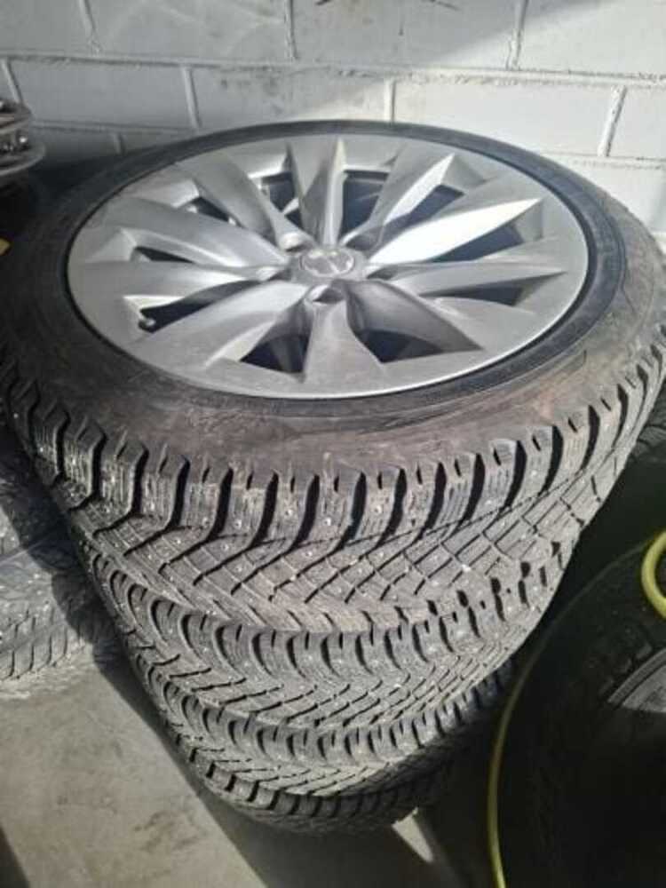 Tesla Model S vaihtoauto